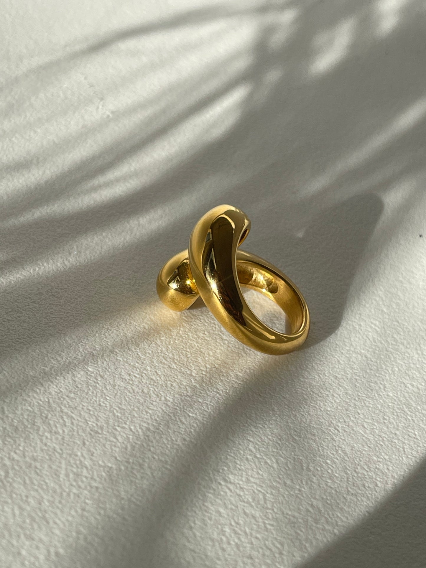 Infinity Cloud Stainless Steel Statement Ring In 18k Gold Plated