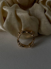 Sorrow Link Ring In Gold
