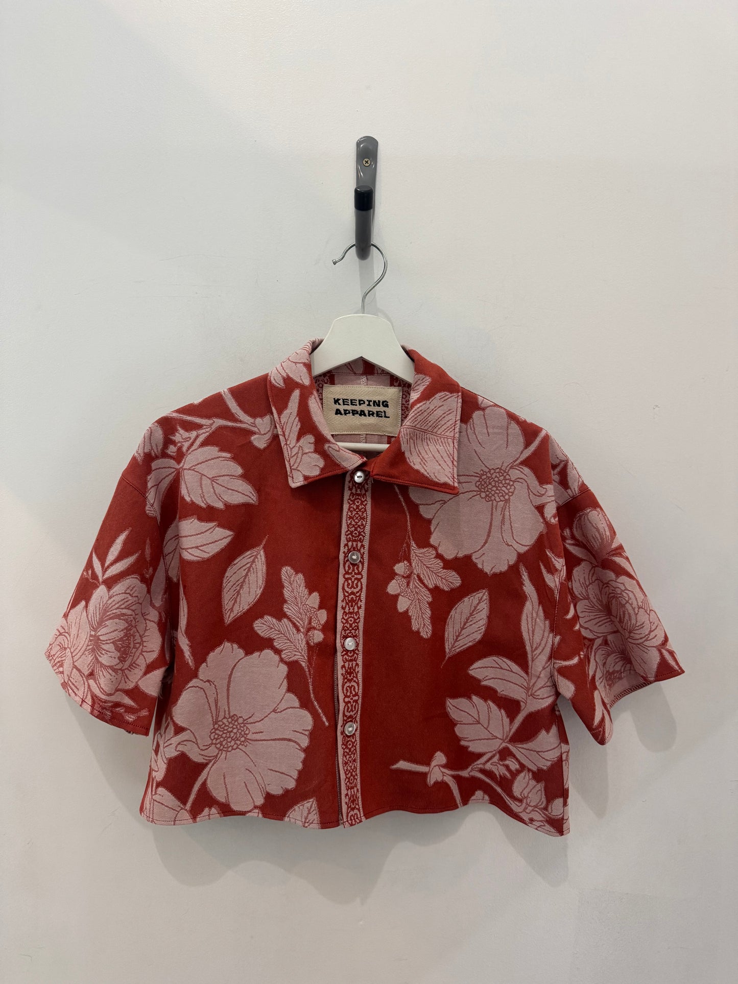 Judy Handcrafted Vintage Cropped Button Down In Cinnamon￼