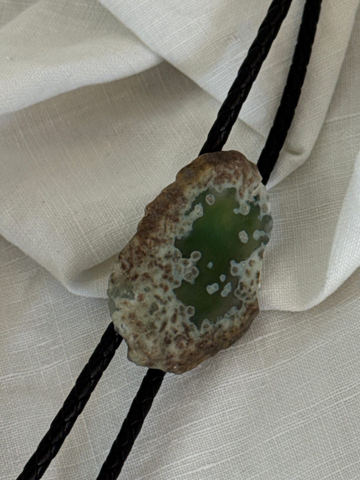 Handcrafted Agate Bolo Tie In Desert Green￼