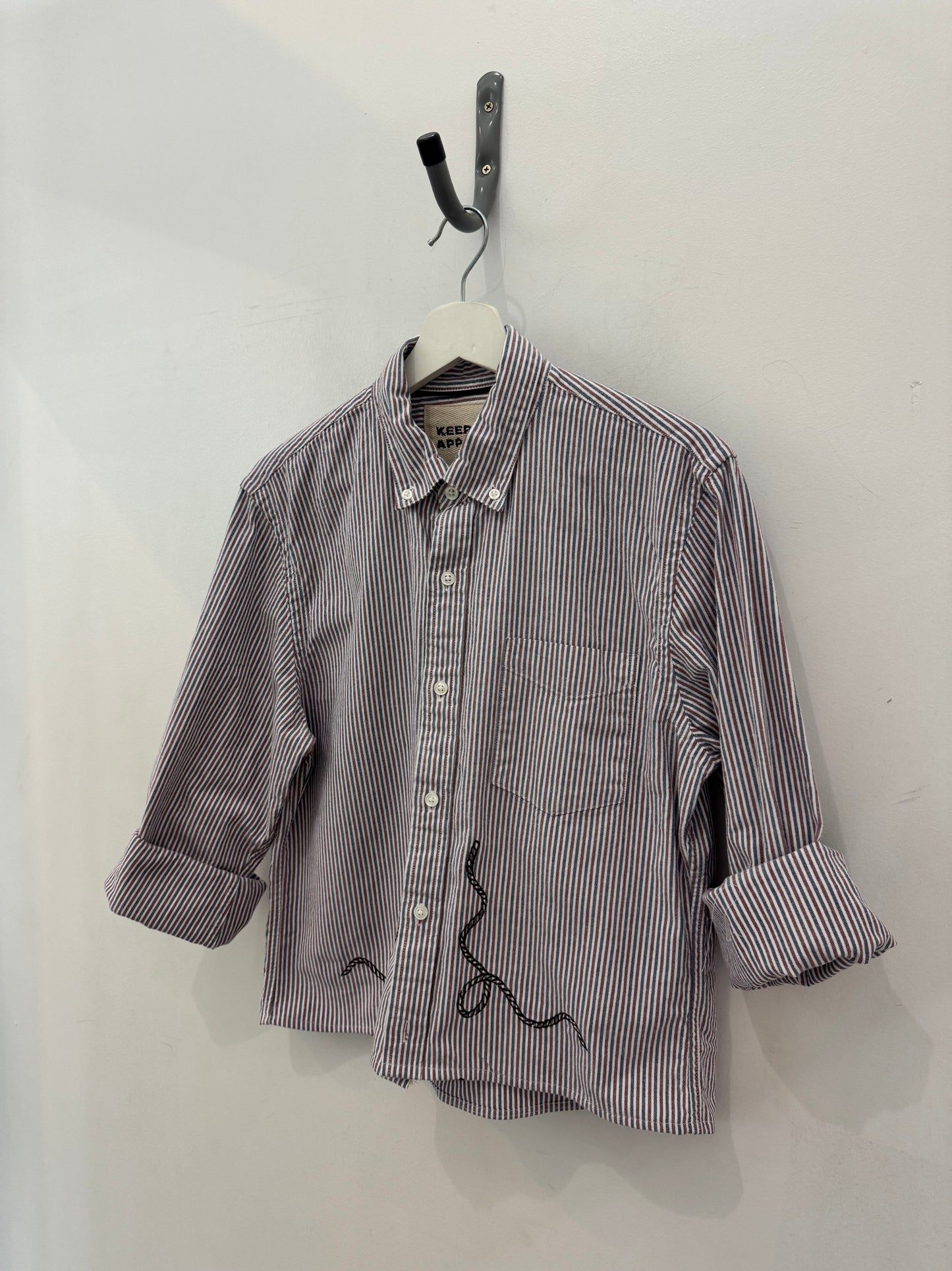 Lawrence Handcrafted Embroidered Old Souls Cropped Button Down