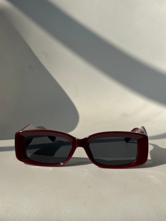 Shasta Square Double Stud Sunglasses In Blood Red
