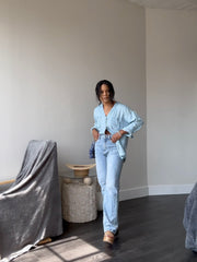 Sadie High Rise Classic Straight Leg Jeans In Light Denim