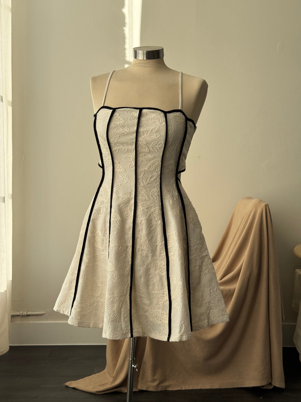 Julisa Cotton & Linen Pipping Open Back Embroidered Mini Dress In In Cream