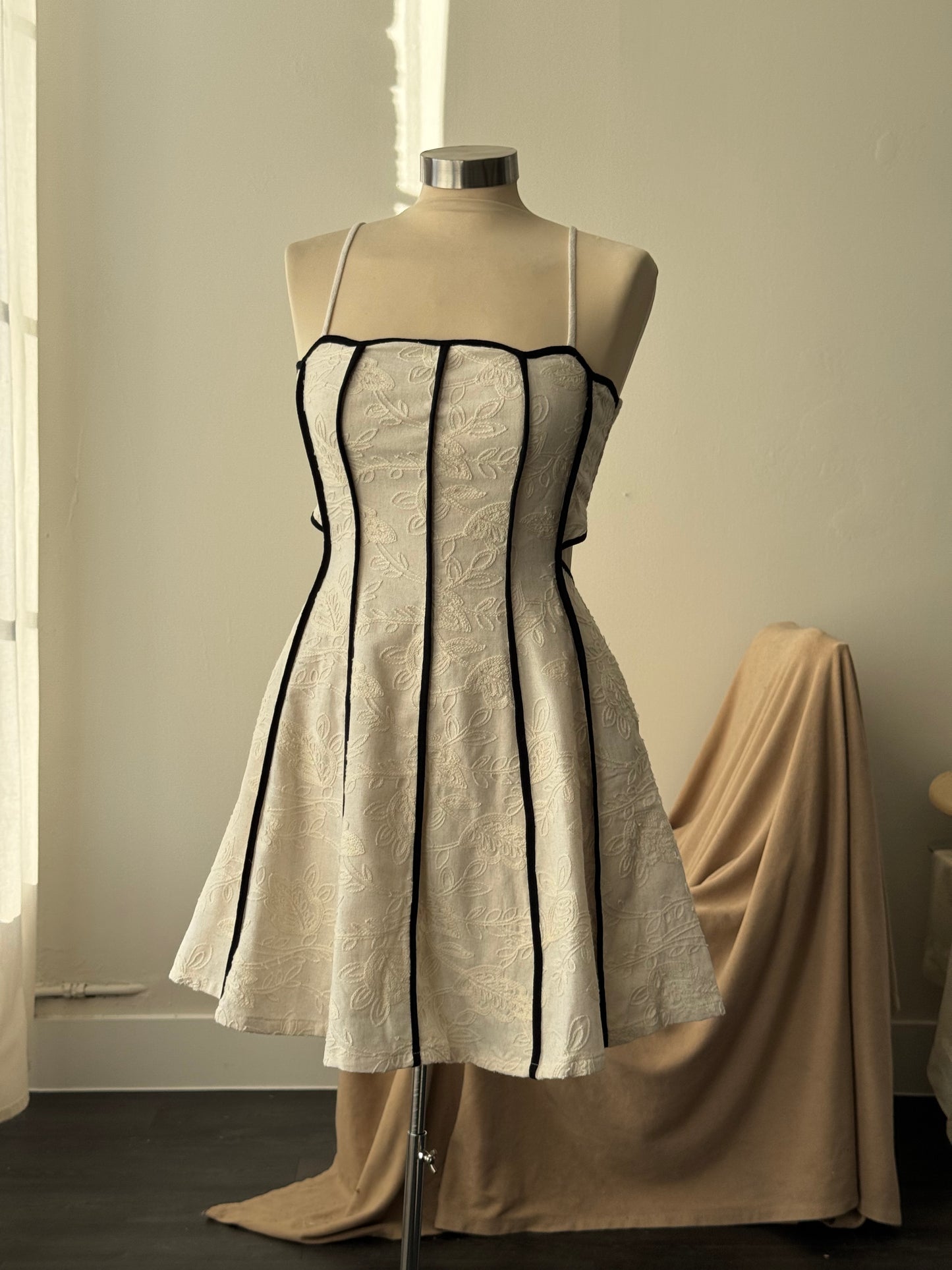 Julisa Cotton & Linen Pipping Open Back Embroidered Mini Dress In In Cream