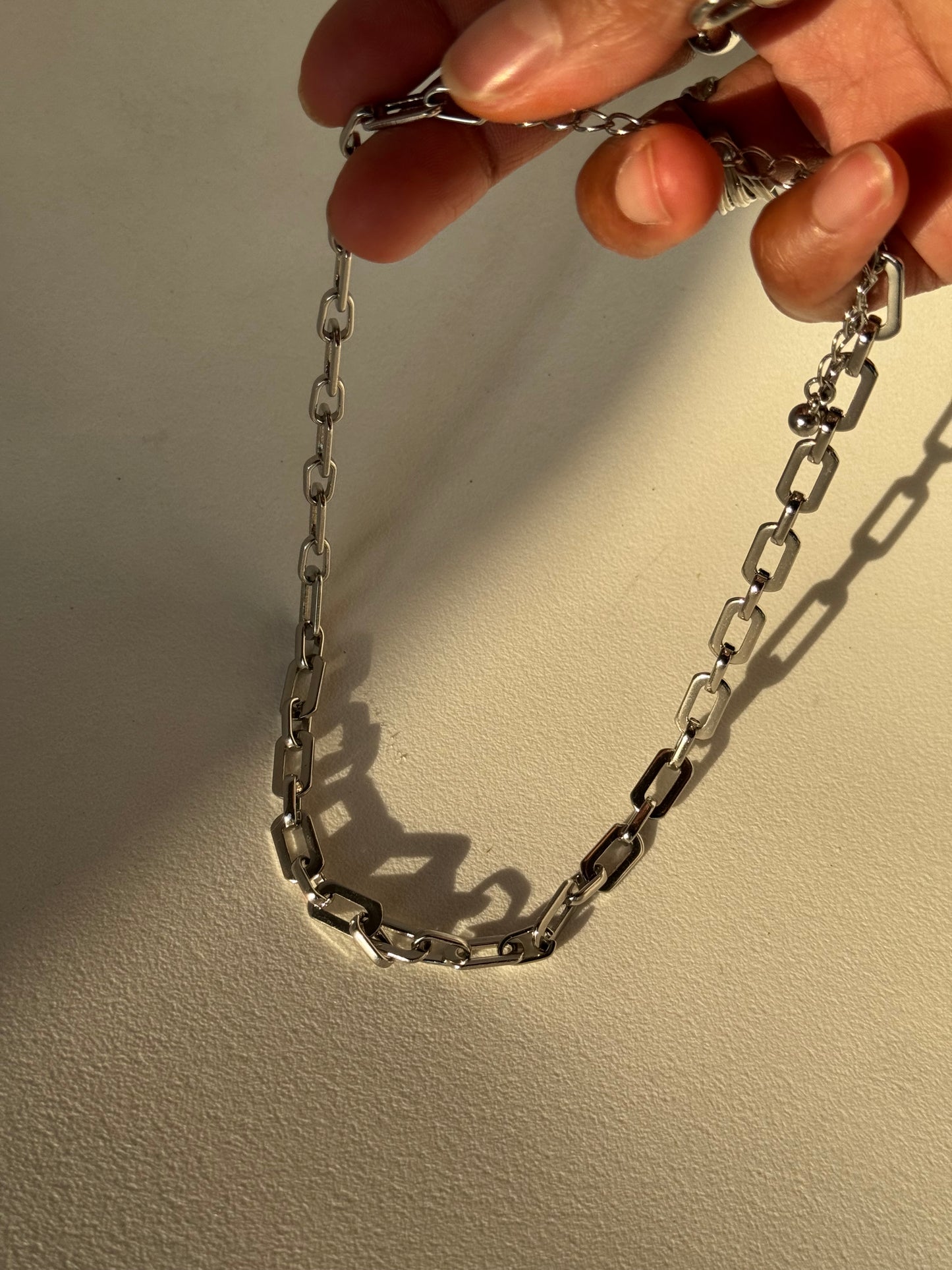Paula Crumb Link Short Chain In Silver
