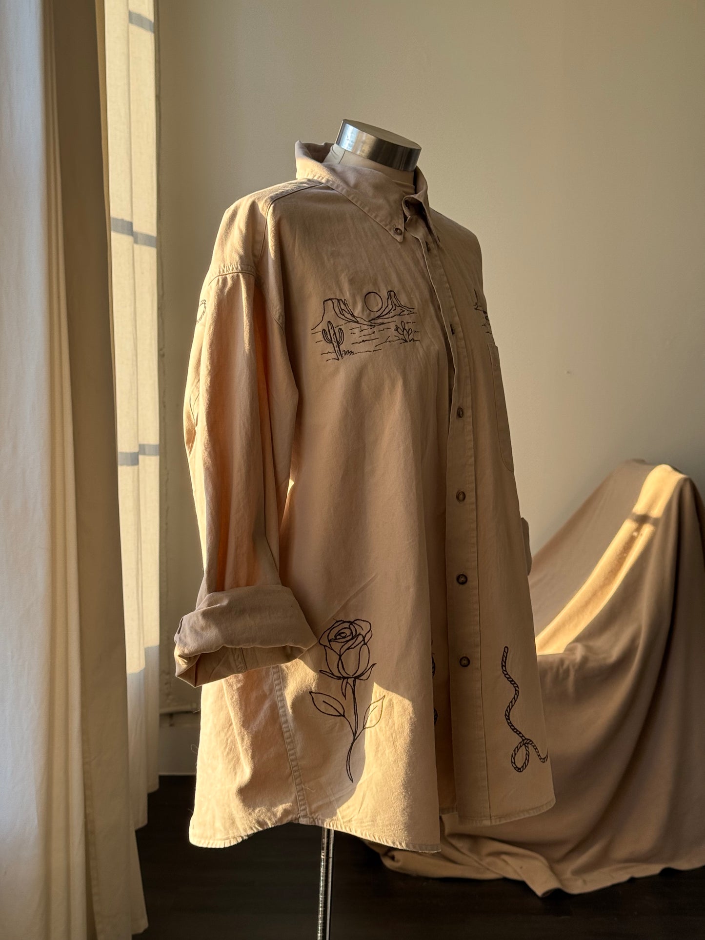 Jaxson Handcrafted Embroidered Button Down In Brown Sugar