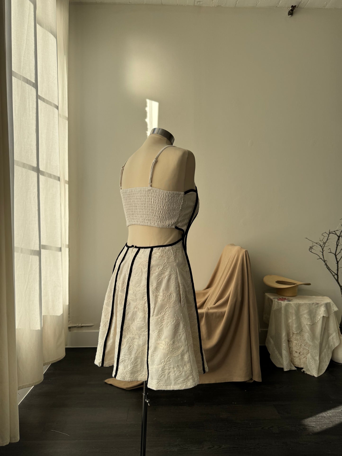 Julisa Cotton & Linen Pipping Open Back Embroidered Mini Dress In In Cream