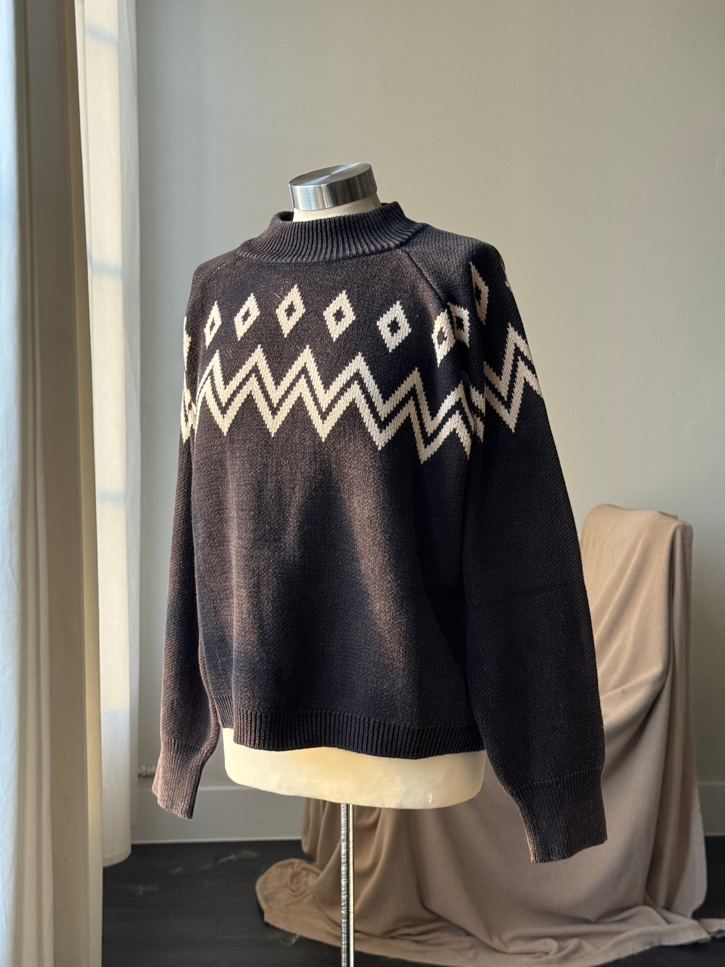 Willie 70s Style Cotton Pullover Sweater In Vintage Black
