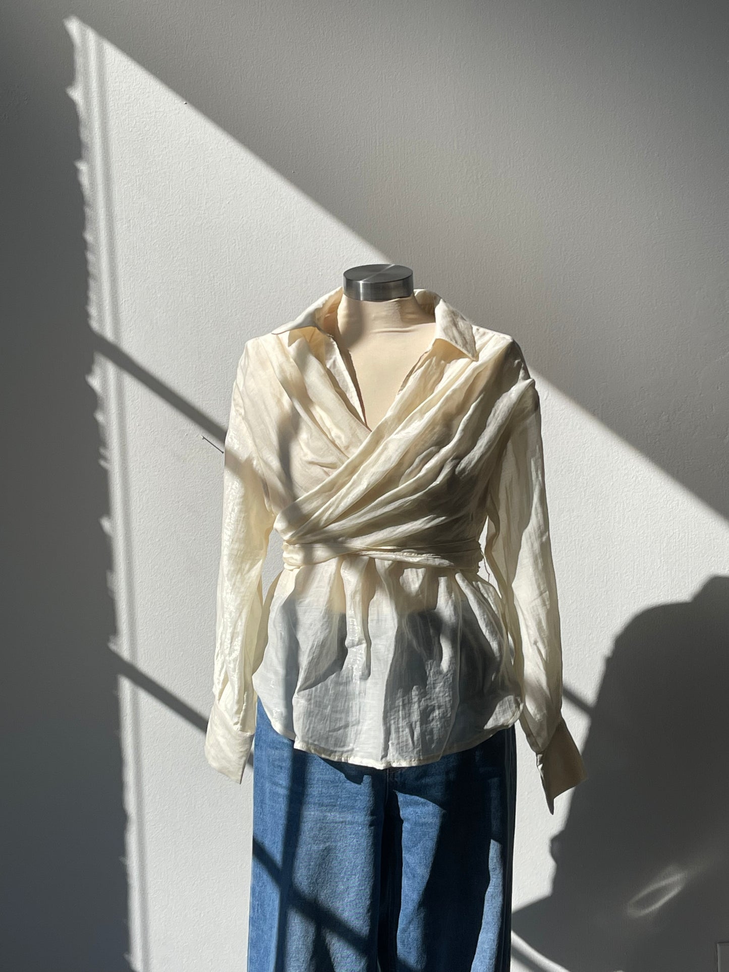 Tracie Sheer 70s Style Wrap Top In Banana Cream