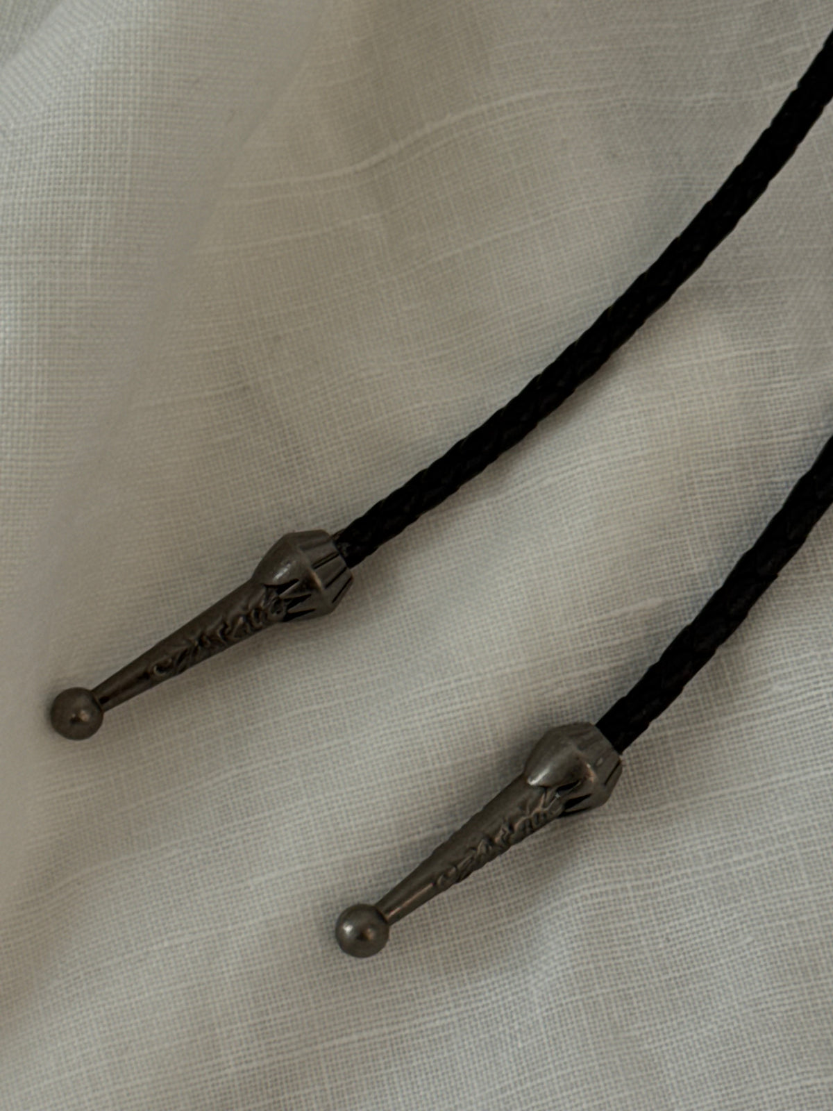 Handcrafted Agate Bolo Tie In White Sea