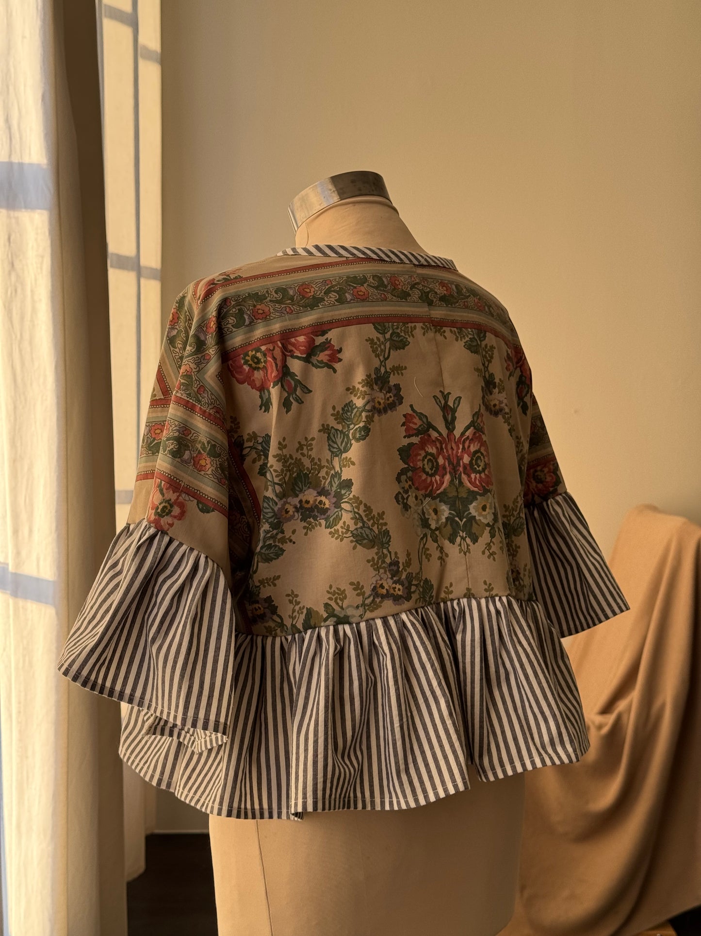 Joycie Vintage Handcrafted Ruffle Top In Autumn