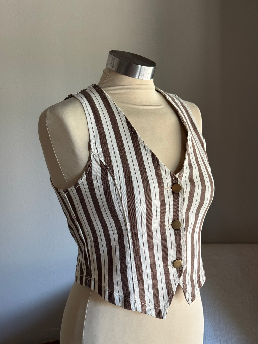 Clarice Classic Striped Button Front Vest In Chocolate