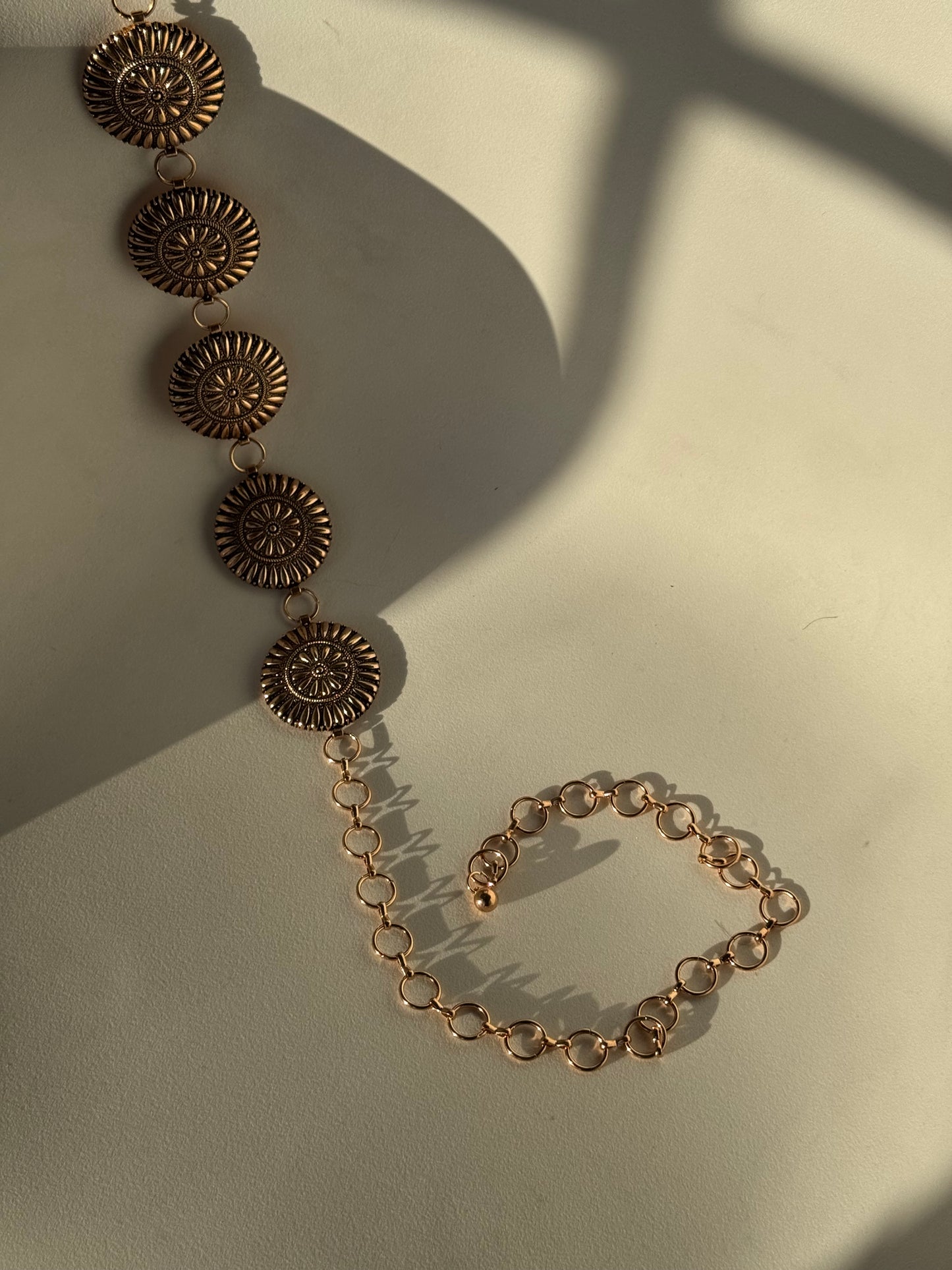 Henry Classic Metal Chain Belt In Antique Gold