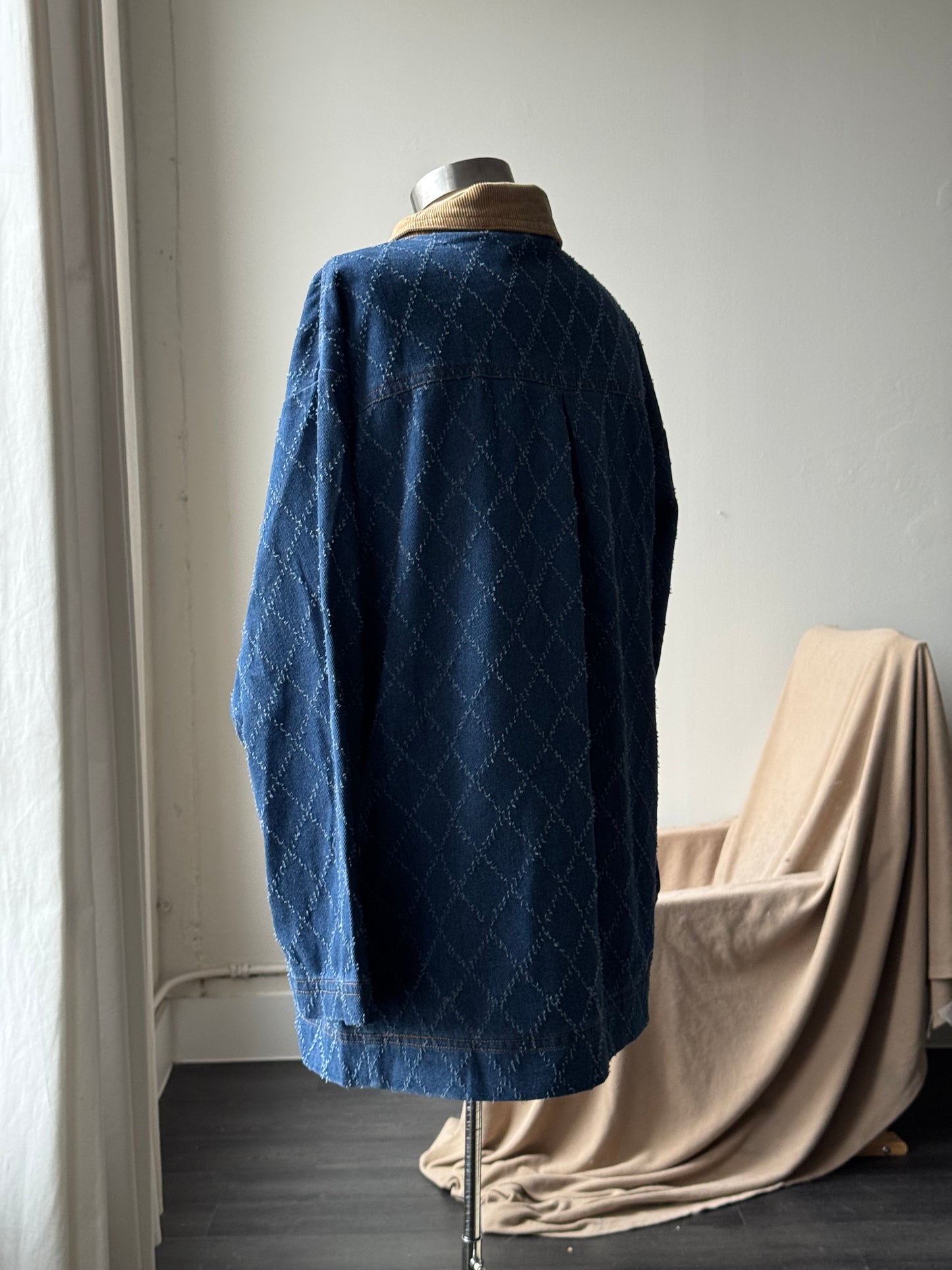 Deidre Classic Distressed Diamond Stitched Denim Jacket In Indigo