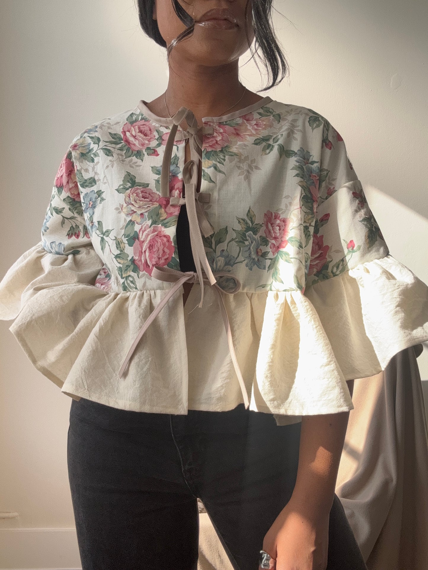 Joycie Vintage Cotton Handcrafted Ruffle Top In Roses