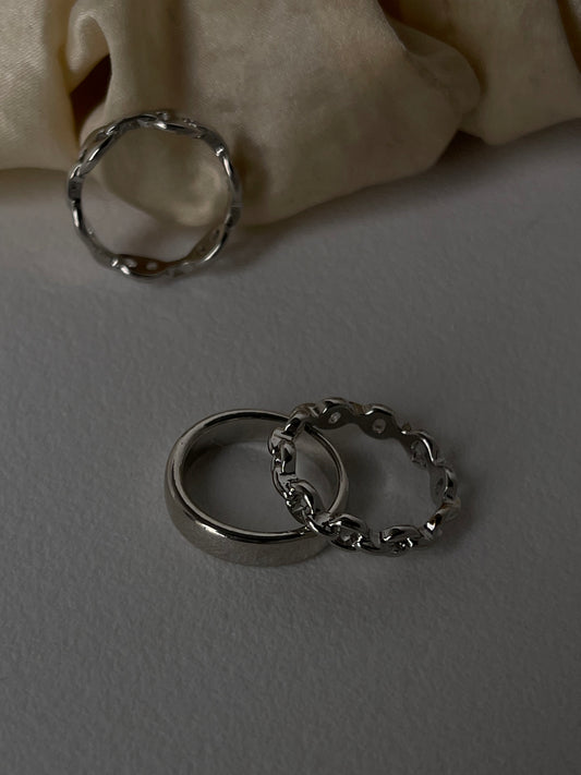 Caleb ￼Links & Band Ring Set In Silver