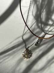 Sagan Sunflower Lasso & Cowboy Hat Charm Necklace In Silver