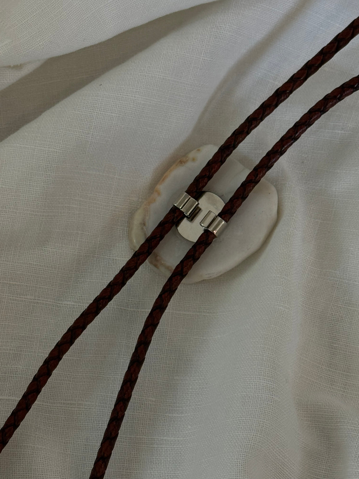 Handcrafted Agate Bolo Tie In Texas Snow