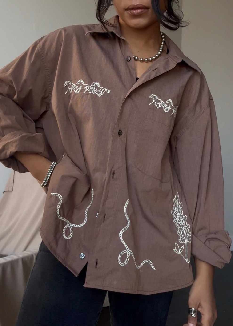 Lawrence Handcrafted Cropped Cotton Button Down Long Sleeve In Mocha
