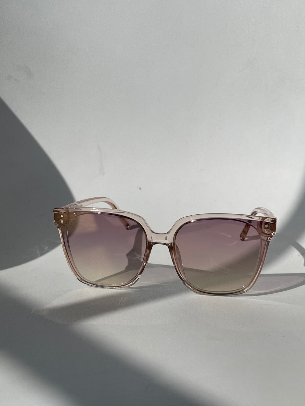 Susan 70s Style Double Stud Sunglasses In Plum