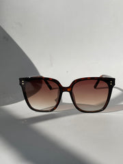 Susan Double Stud 70s Style Sunglasses In Tortoise