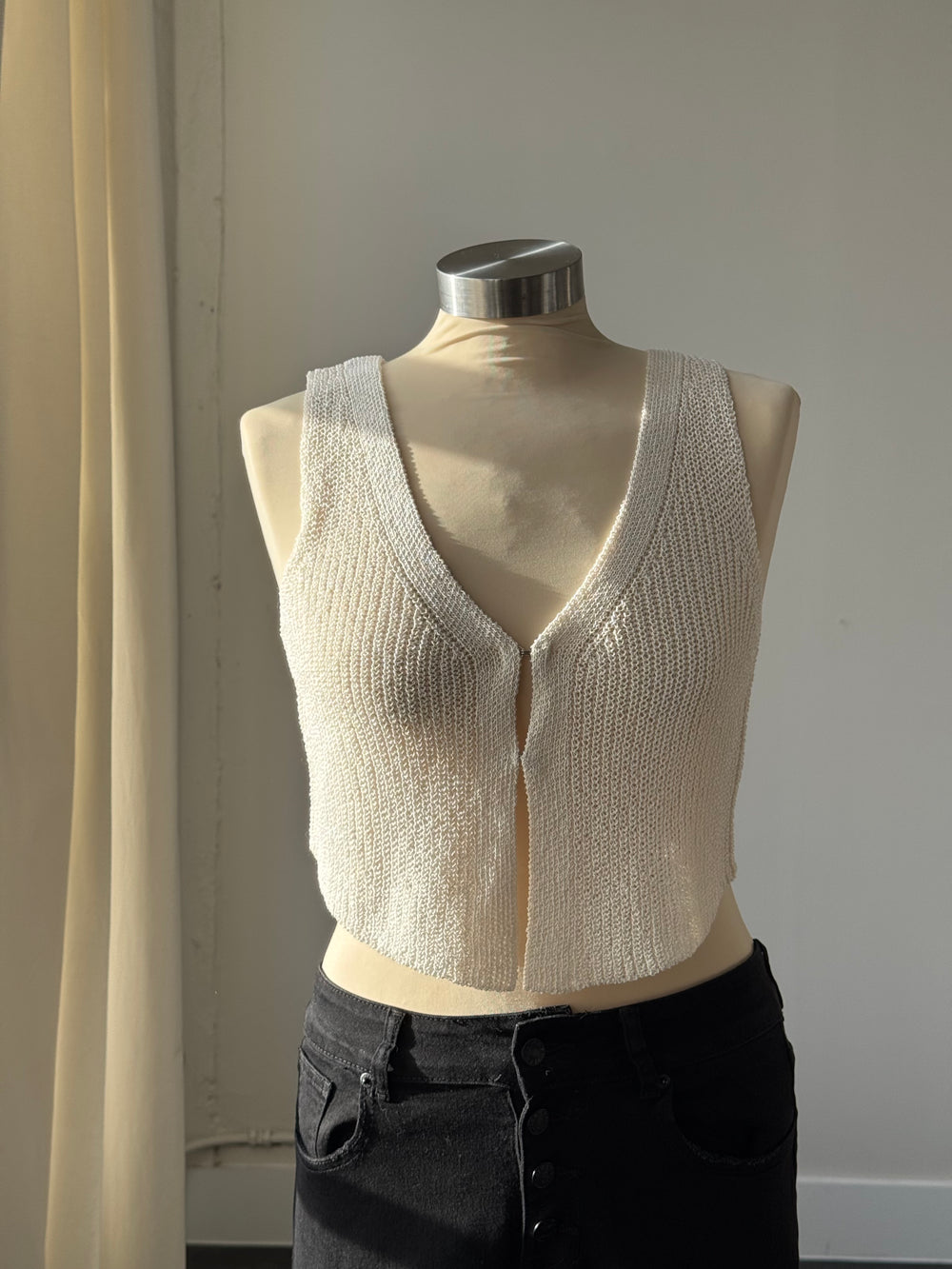 Reagan Vest In Ivory