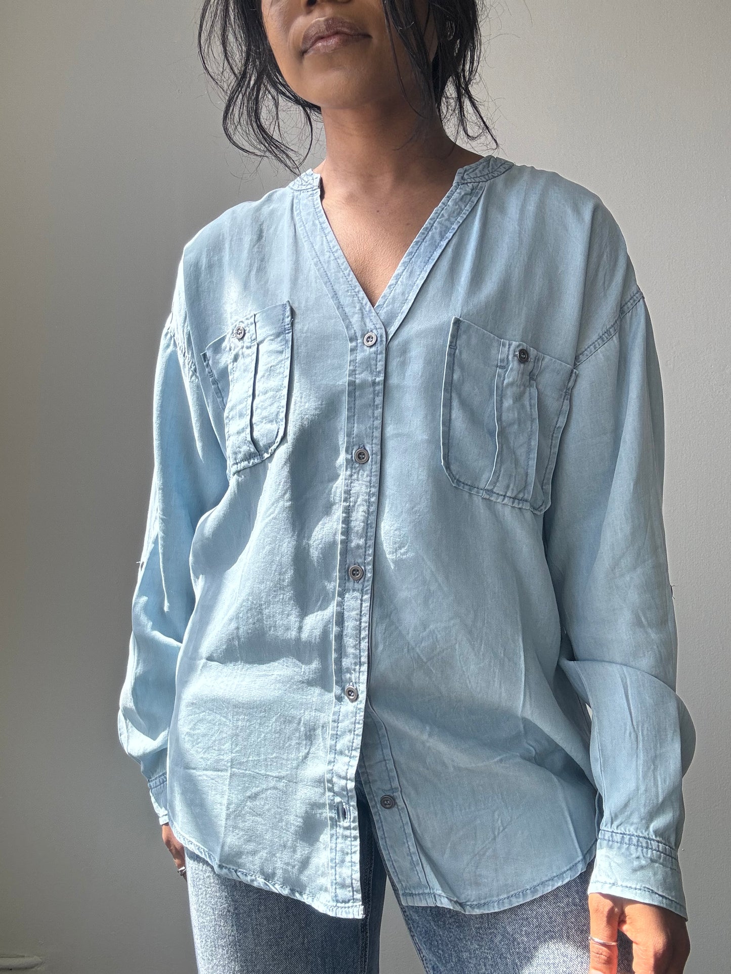 Clark Tencel Utility Button Down Shirt In Light Denim