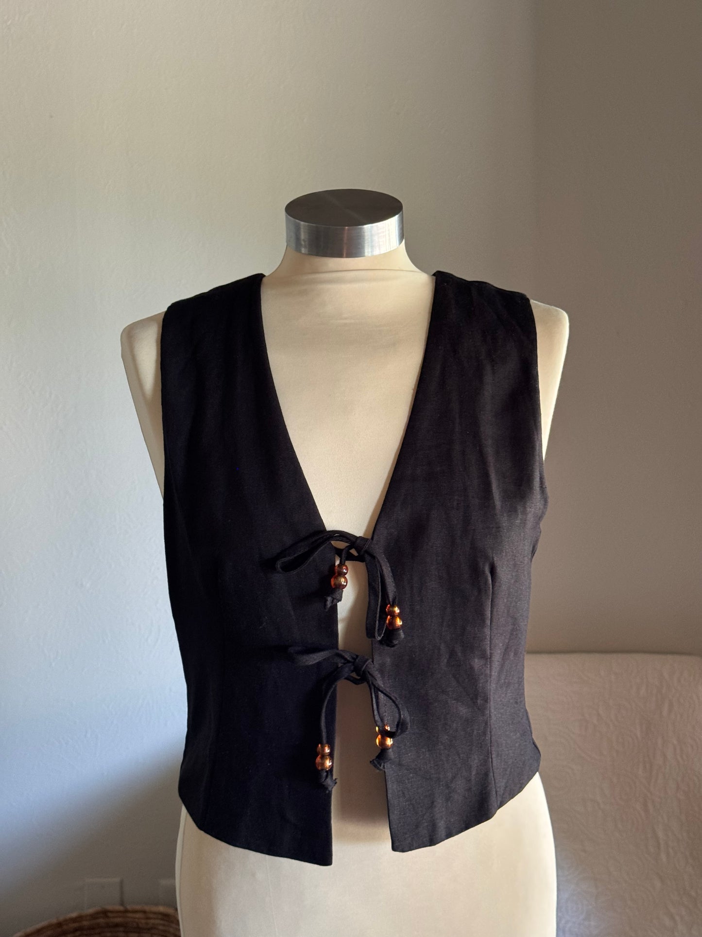 Jolene Linen Tie Front Bead Vest In Black