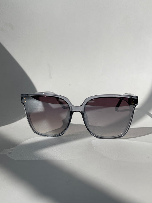 Susan Double Stud 70s Style Sunglasses In Blue Ice