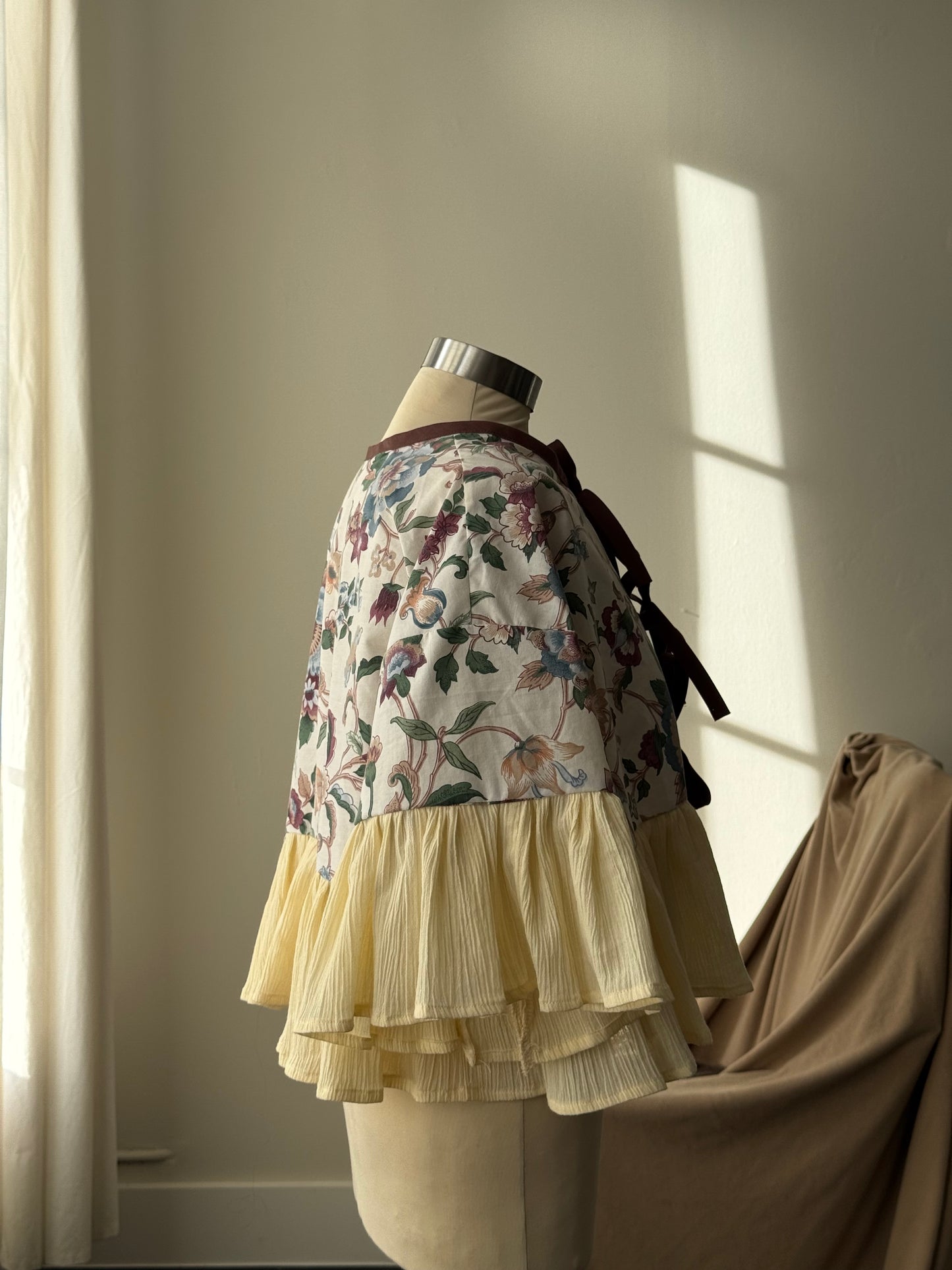 Joyce Cotton Handmade Floral & Ruffle Top In Vintage Cream