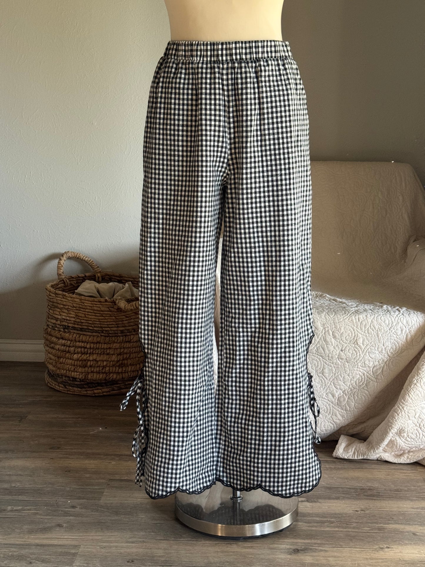 Piper Cotton & Linen Gingham Pants In Black￼