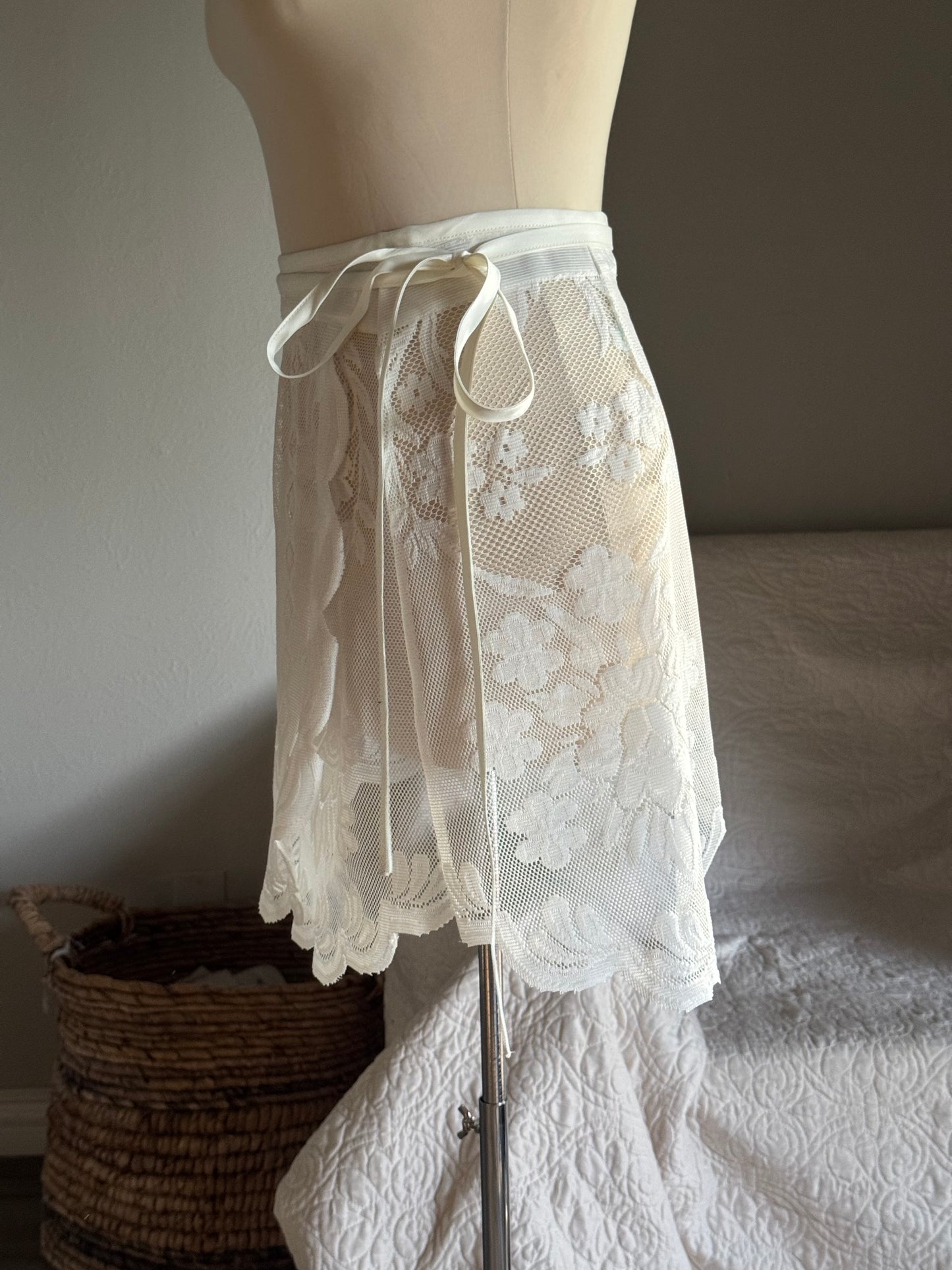 Delaney Handcrafted Vintage Lace Wrap Skirt￼