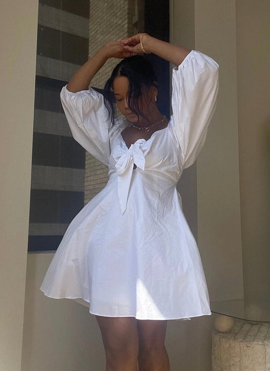 Rene Tie Front Puff Sleeve Romper Dress In White