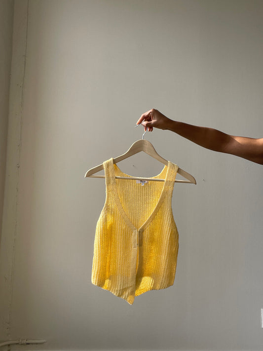 Kayla Crochet Knit Vest In Banana