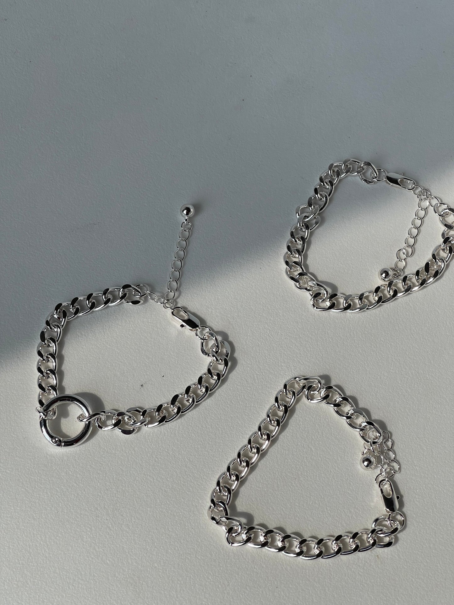 Hewitt Chunky Curb Chain Bracelet Set In Silver