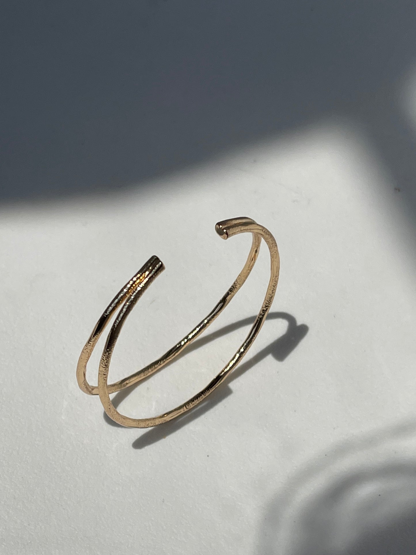 Paula Chiseled Twist Split Cuff In Gold