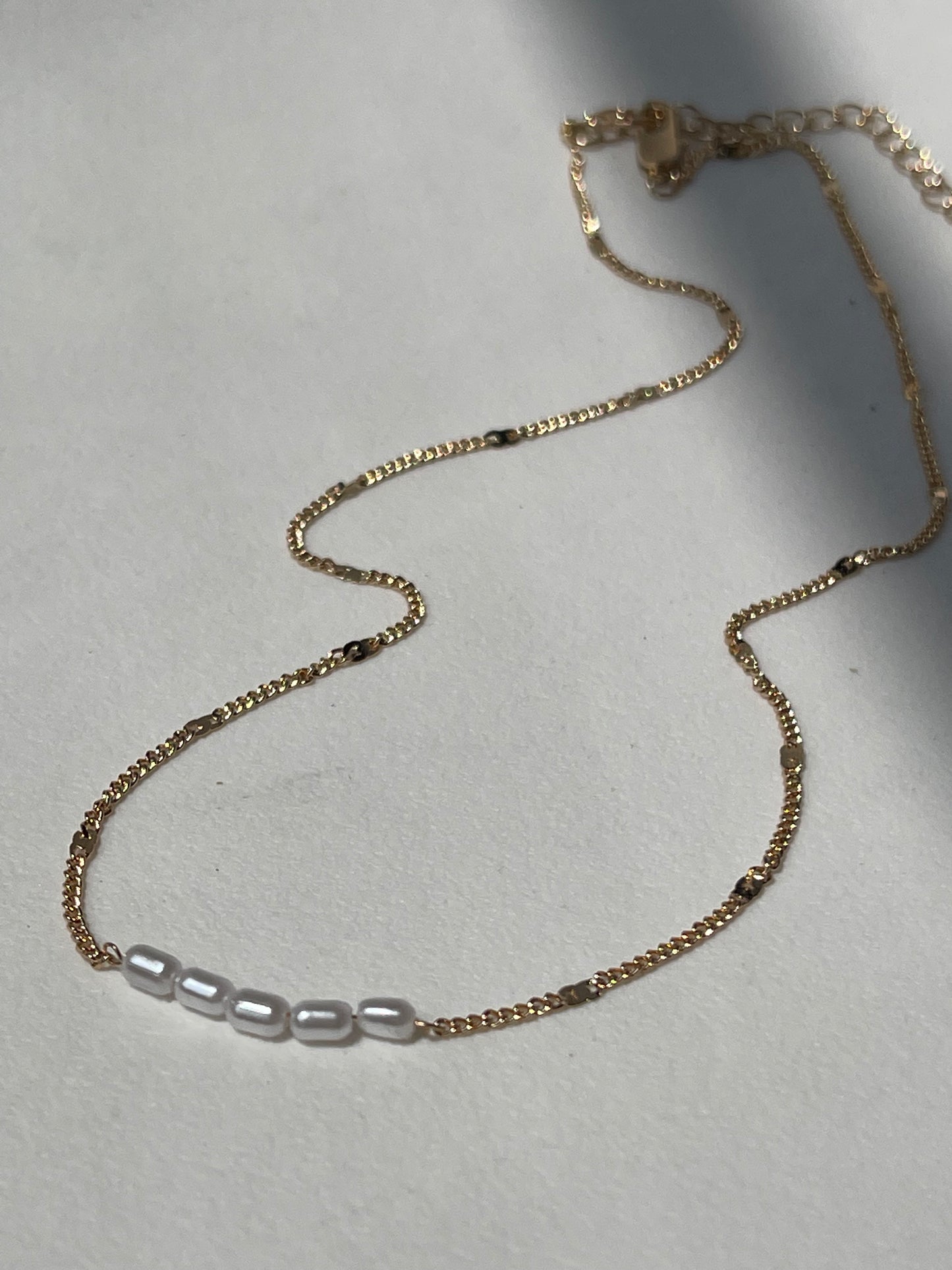 Gail Pearl Bead Bar Necklace In Gold