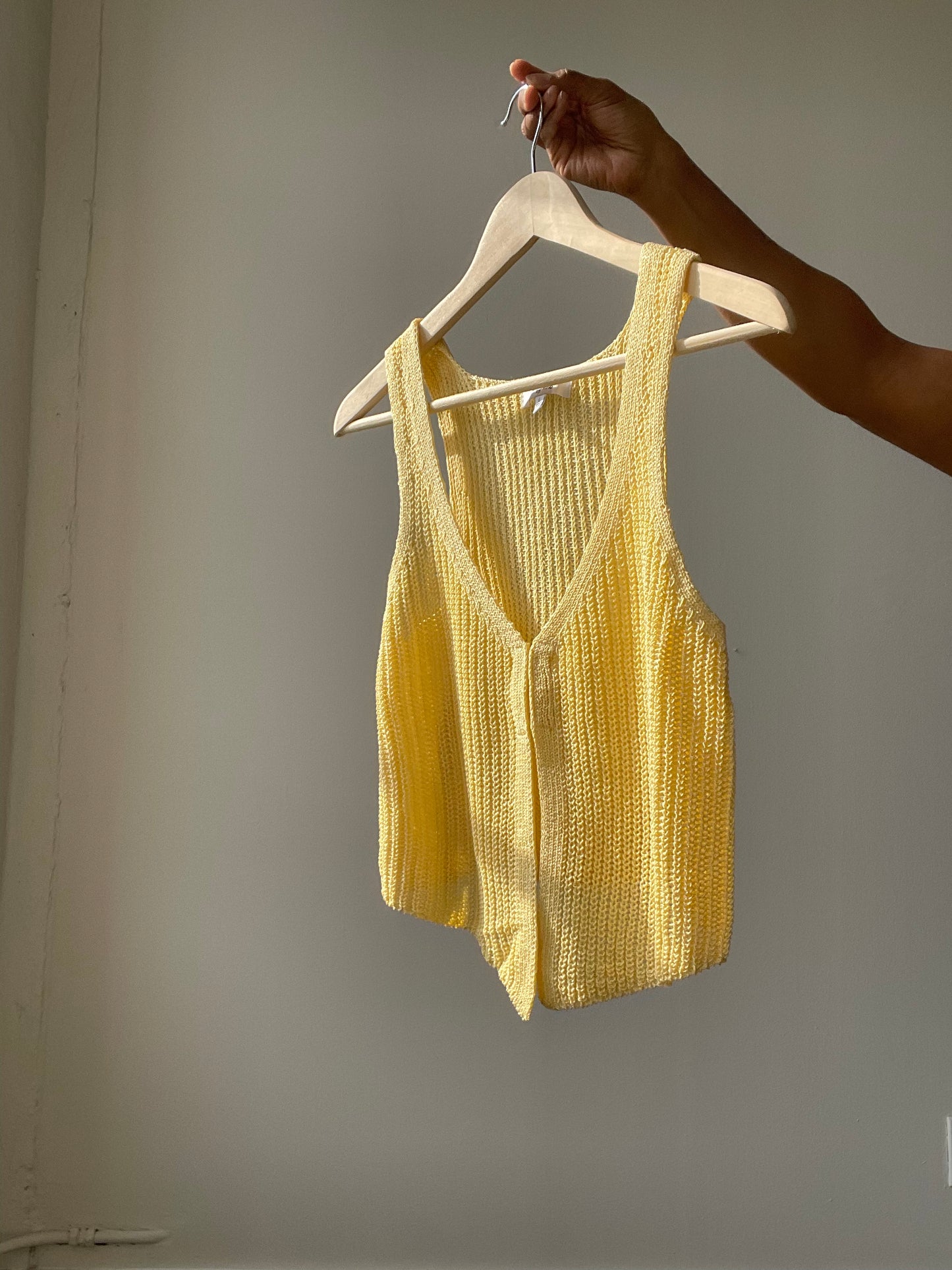 Kayla Crochet Knit Vest In Banana