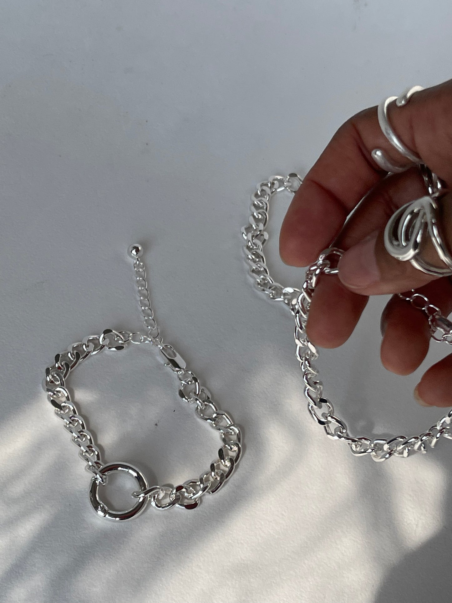 Hewitt Chunky Curb Chain Bracelet Set In Silver