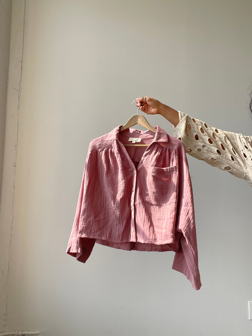Kelsey Button Down Oversized Cotton Crop Top In Red Brown