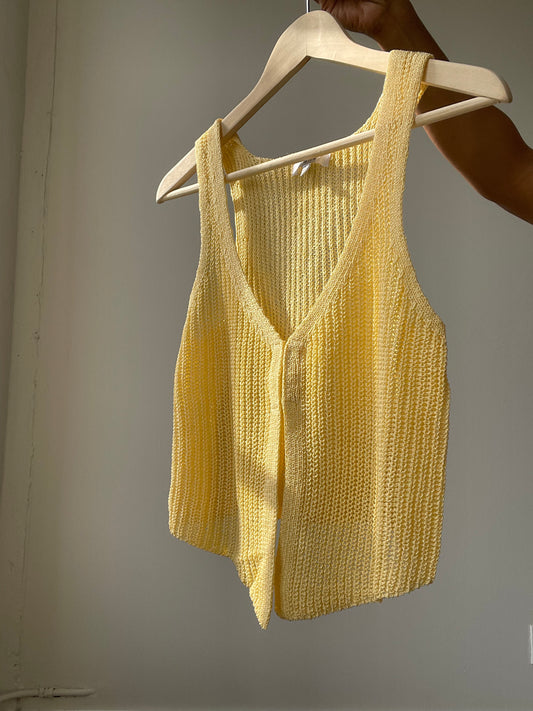 Kayla Crochet Knit Vest In Banana