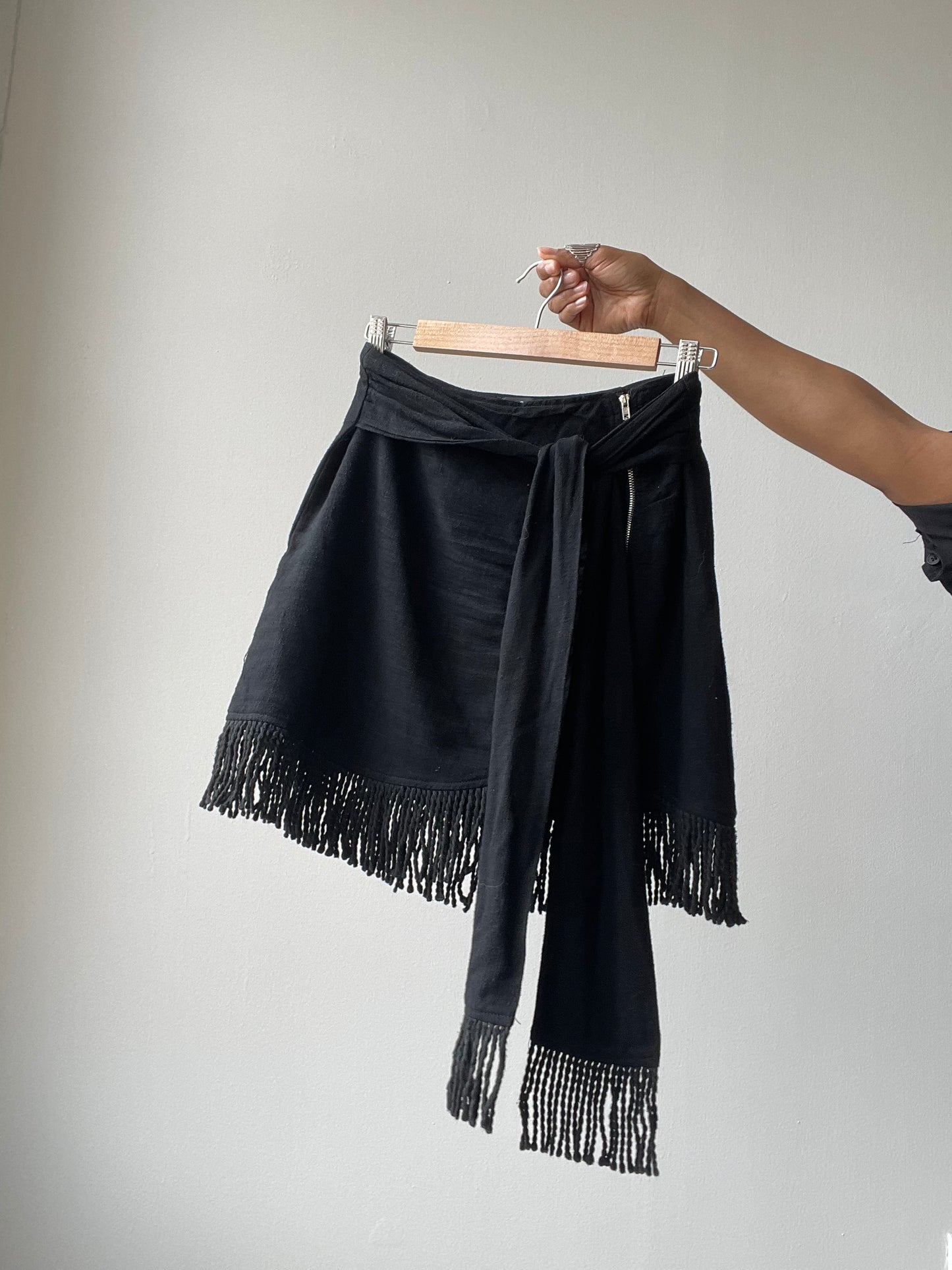 Lacy Linen Fringe Tie Mini Skirt In Black