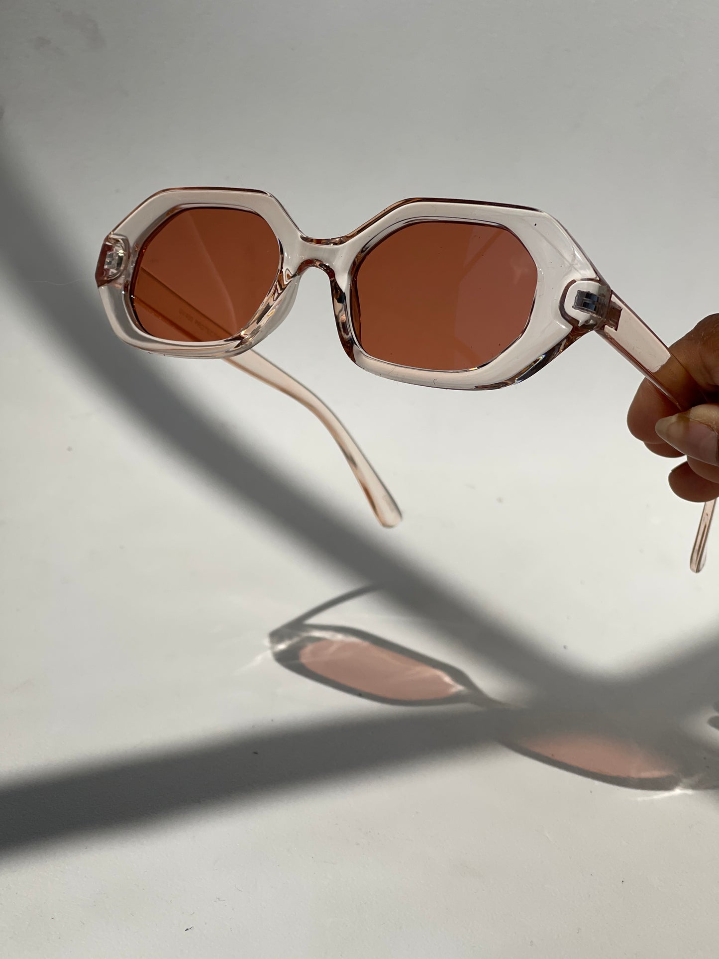 Kelsey Retro 80s Style Sunglasses In Taupe