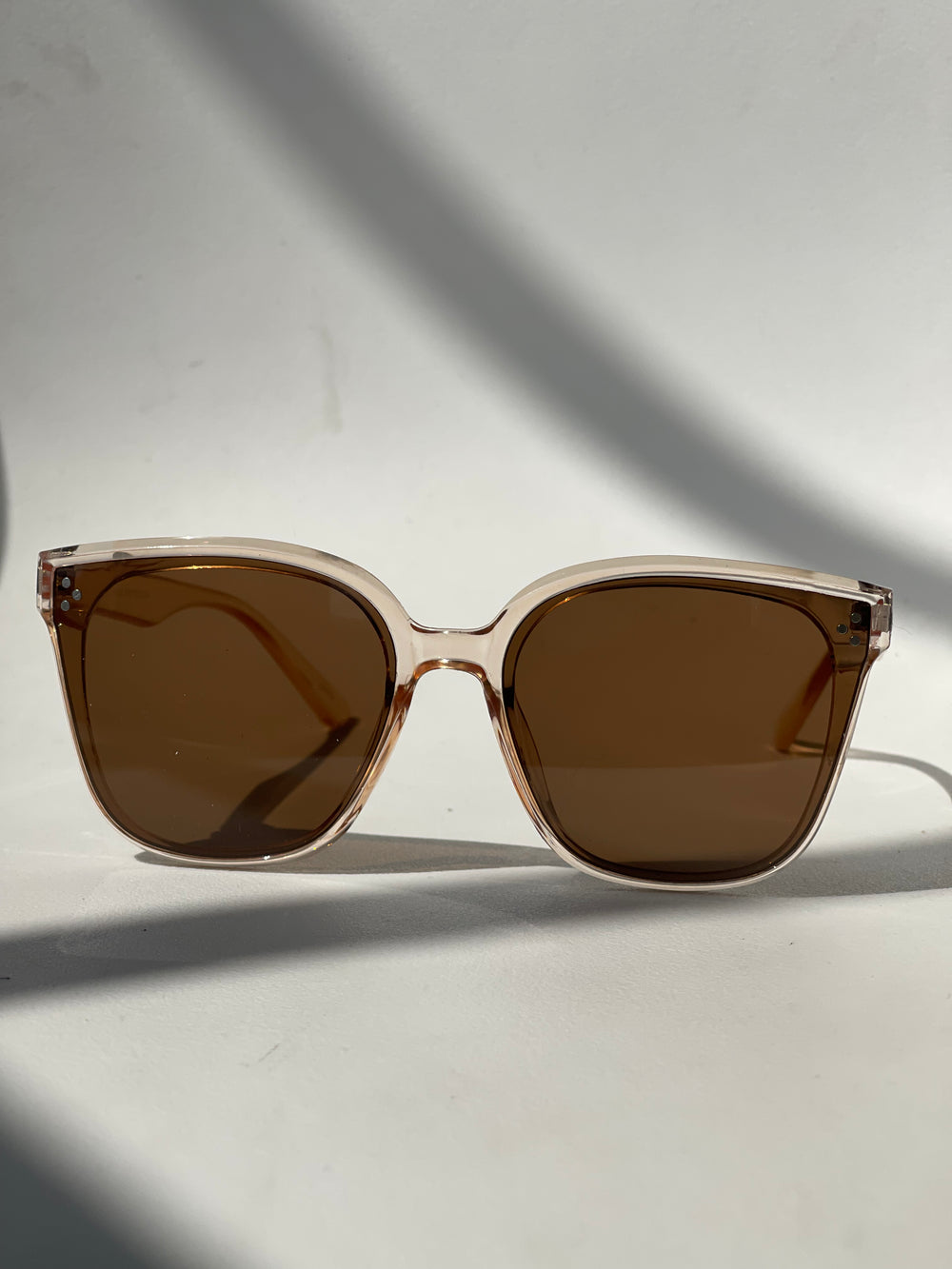 Jenna Classics Square Sunglasses In Peach