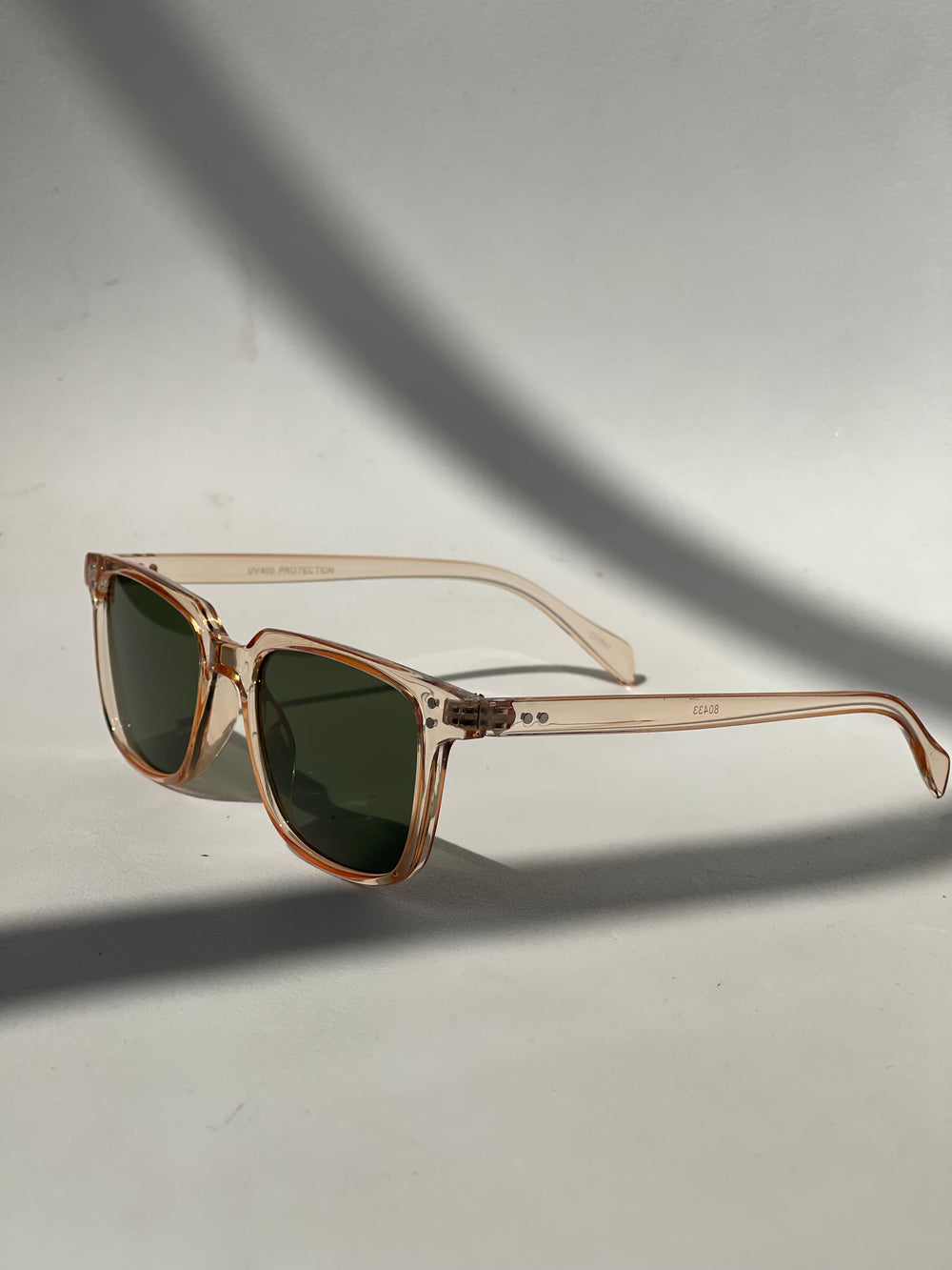 Katie Classic 80s Style Sunglasses In Tangerine