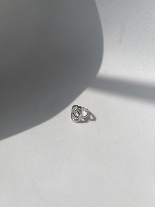 Lindsay Infinity Statement Ring In Silver