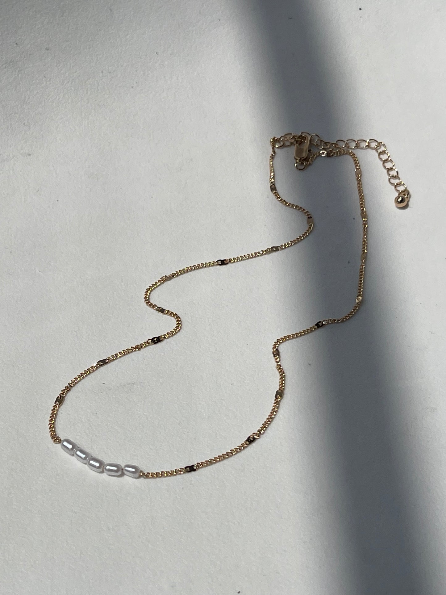 Gail Pearl Bead Bar Necklace In Gold
