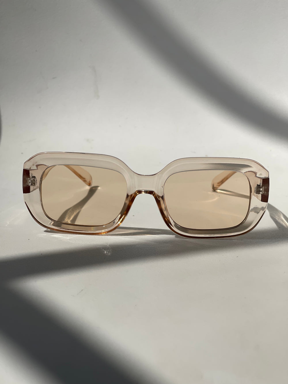 Angie Retro 70s Style Sunglasses In Clear Taupe