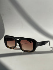 Angie Retro 70s Style Sunglasses In Half Tortoise